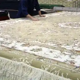 Strojové tkané koberce