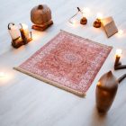 Hodvábny koberec strojovo tkaný SILKEN 70x110 akrylový turecký koberec