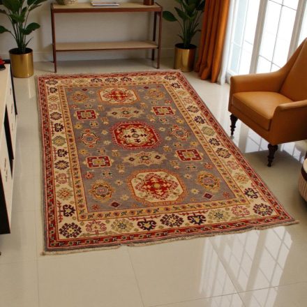 Koberec Kazak 120x177 ručne viazaný orientálny koberec