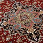 Perzský koberec Heriz bordová 150x225 akrylový koberec prémiovej kvality